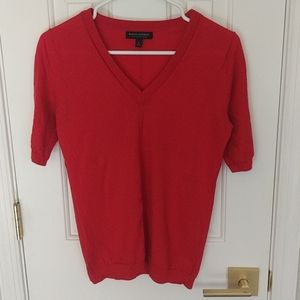 Banana Republic merino wool V neck sweater small